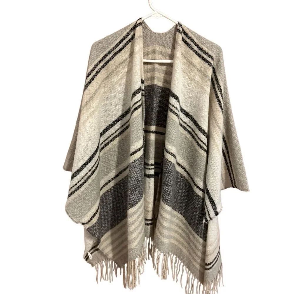 Women’s Shawl Wrap Fringed Poncho Boho One Size